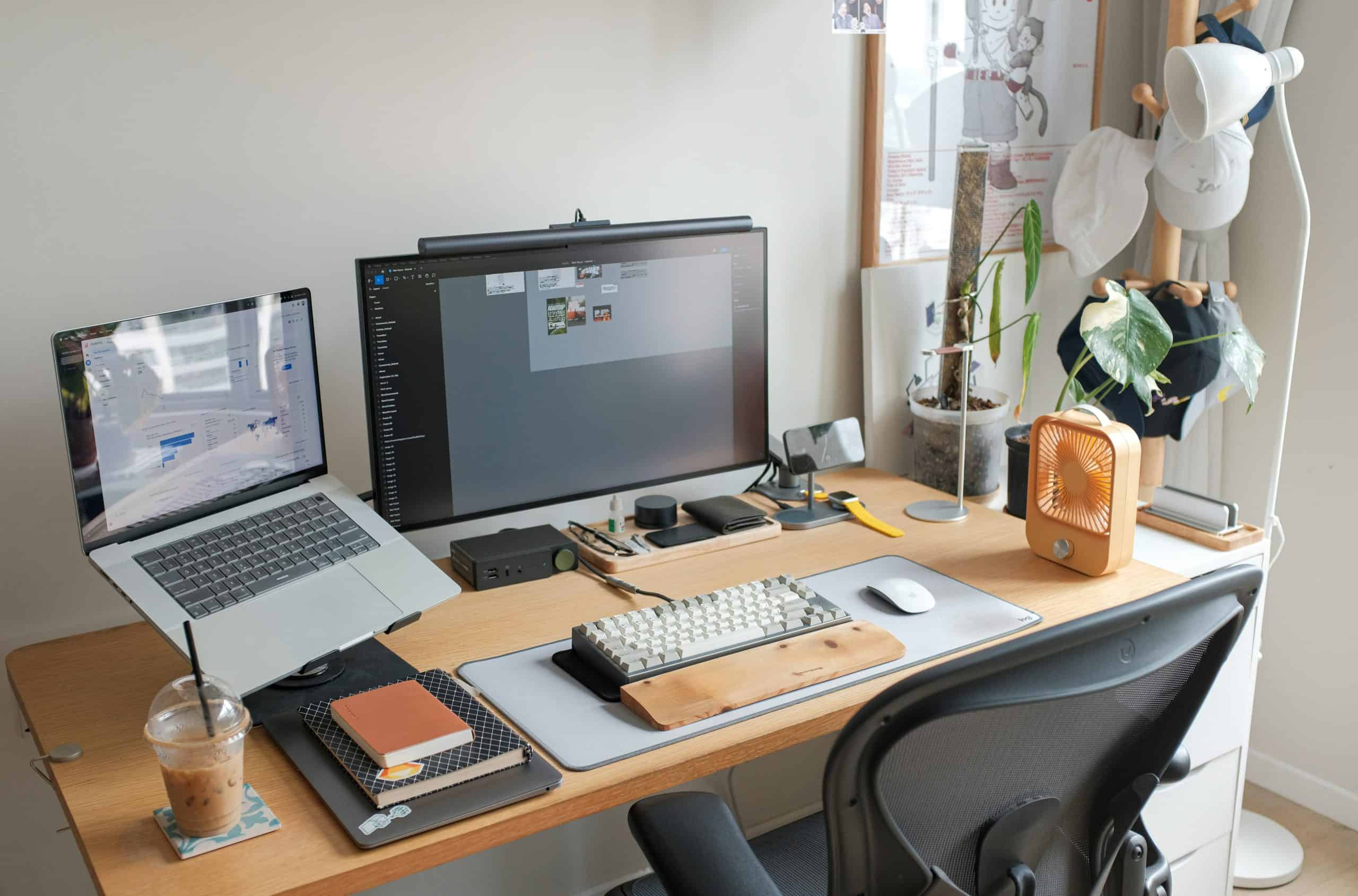 clean productive workspace for using the pomodoro technique