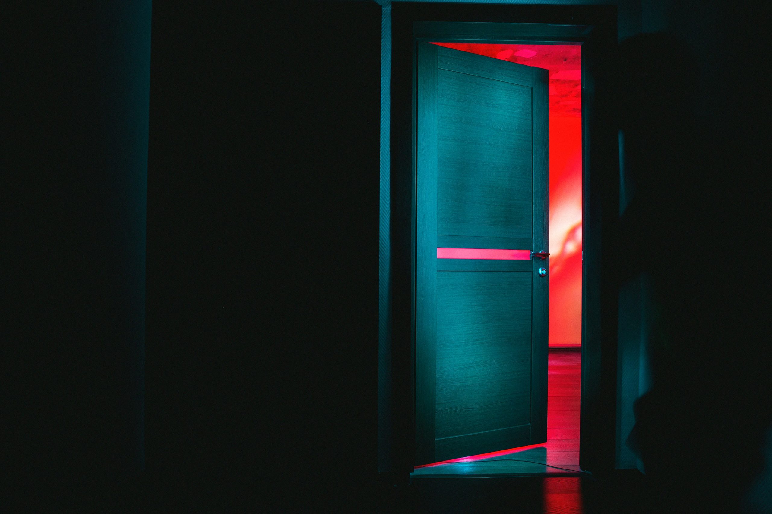monk mode productivity — closed door for undisturbed deep work