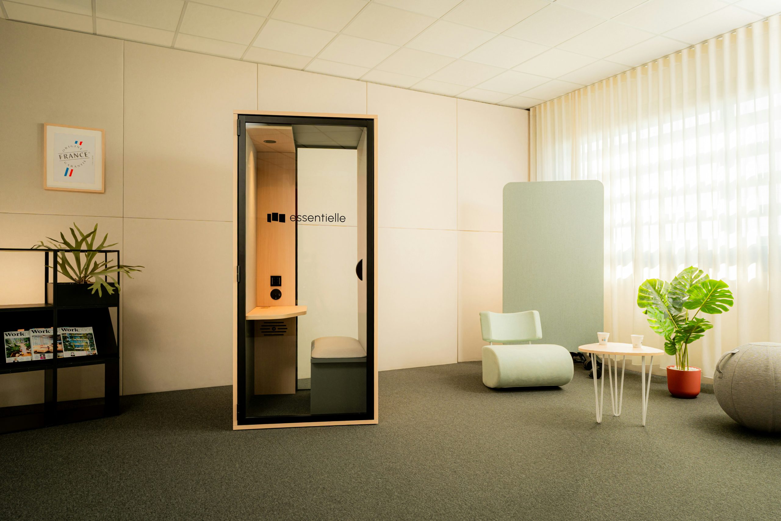 soundproof office pod for protecting deep work during return to office